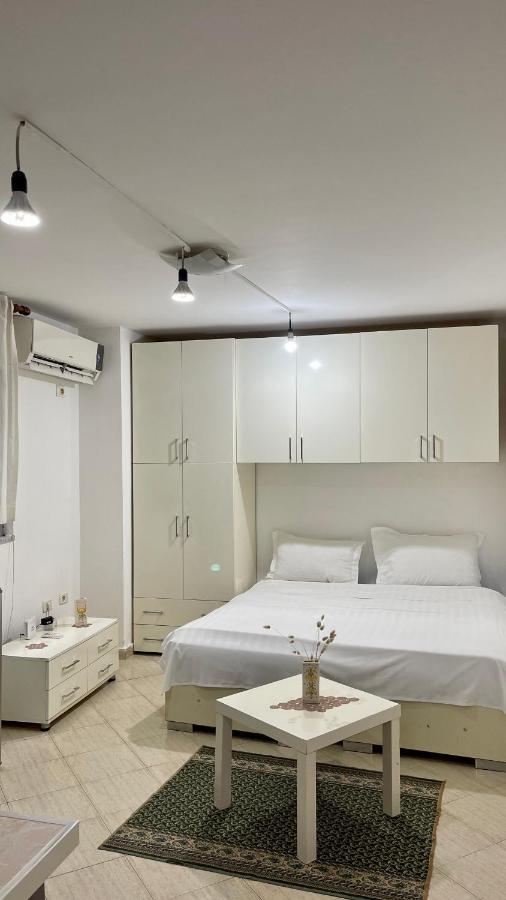 Brilant Studio Apartment City Center Tiran Dış mekan fotoğraf